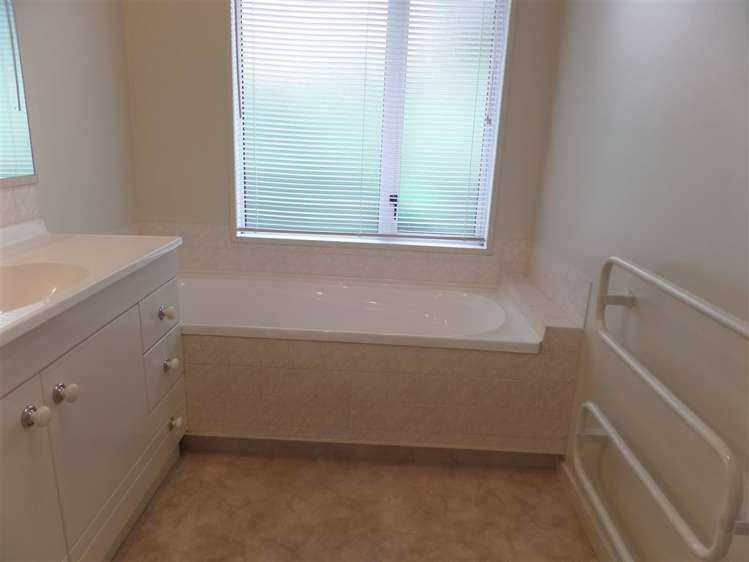 1 Bella Rosa Drive Hei Hei_8