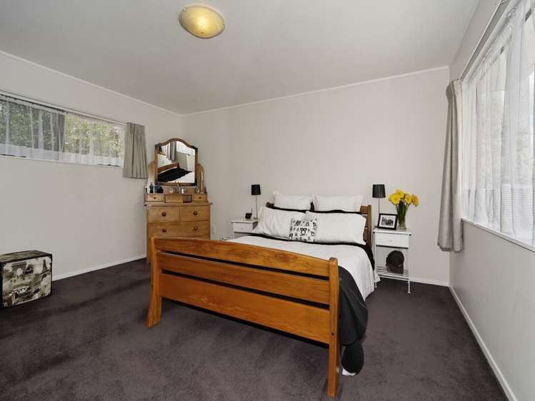 10 Nicolas Avenue Glen Eden_11