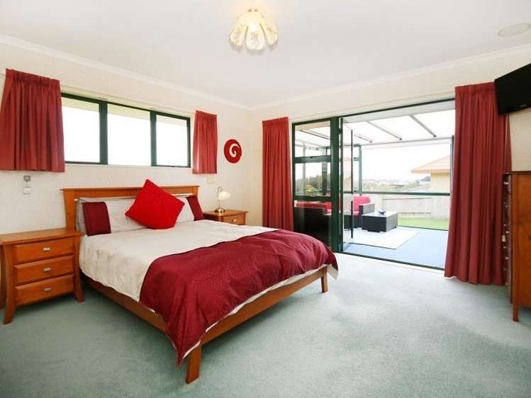 150 Pacific Drive Fitzherbert_9