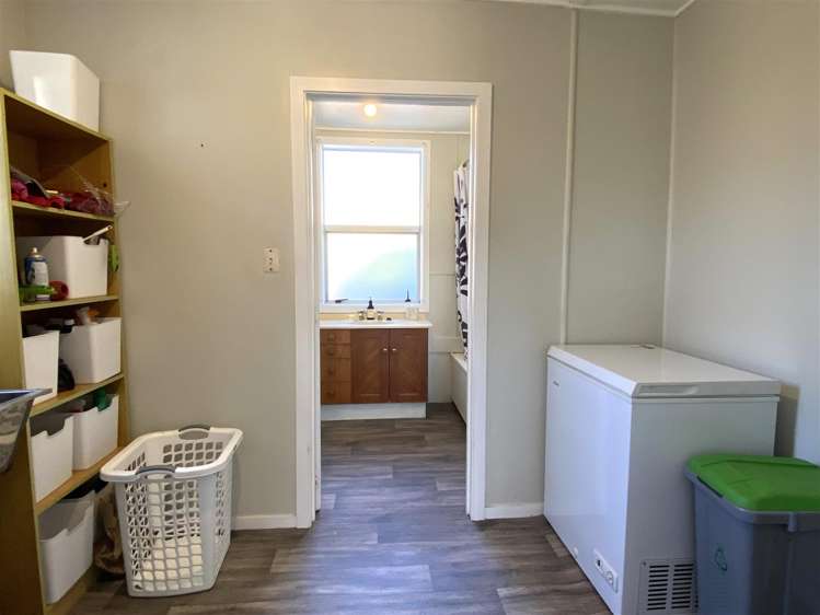 31 Nelson Quay Cobden_10