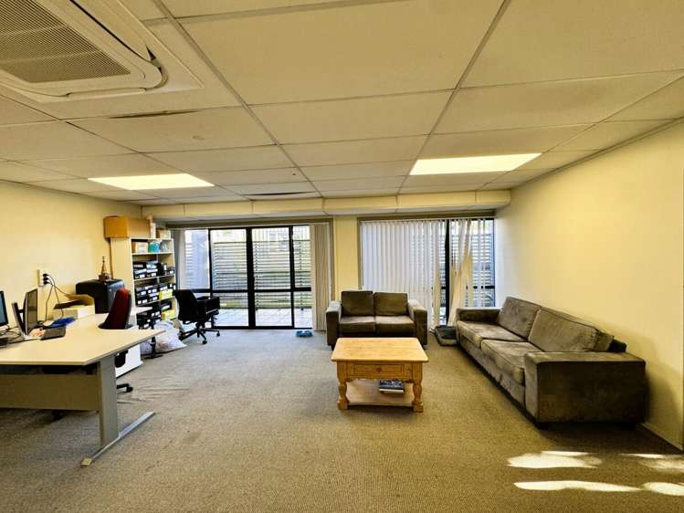 21 Bealey Avenue Merivale_9