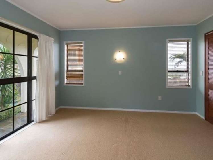 5a French Place Tihiotonga_6