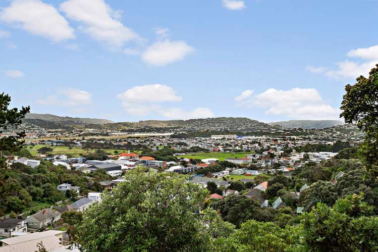 104 Sidlaw Street Strathmore Park_12