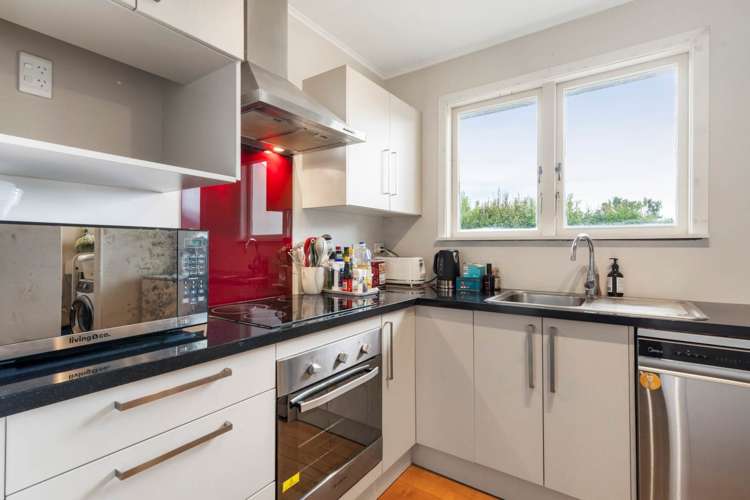 64 La Trobe Street Pakuranga Heights_1