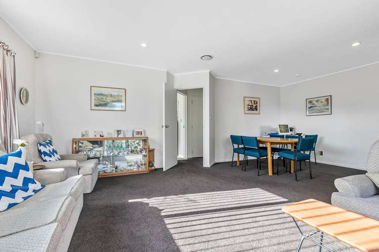 8 Imelda Road Te Atatu Peninsula_0