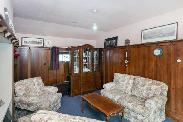 35 Colenso Street Sumner_4