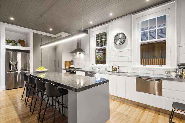 6 Ings Avenue Saint Clair_11