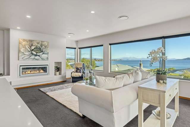 174 Lake Terrace Hilltop_2