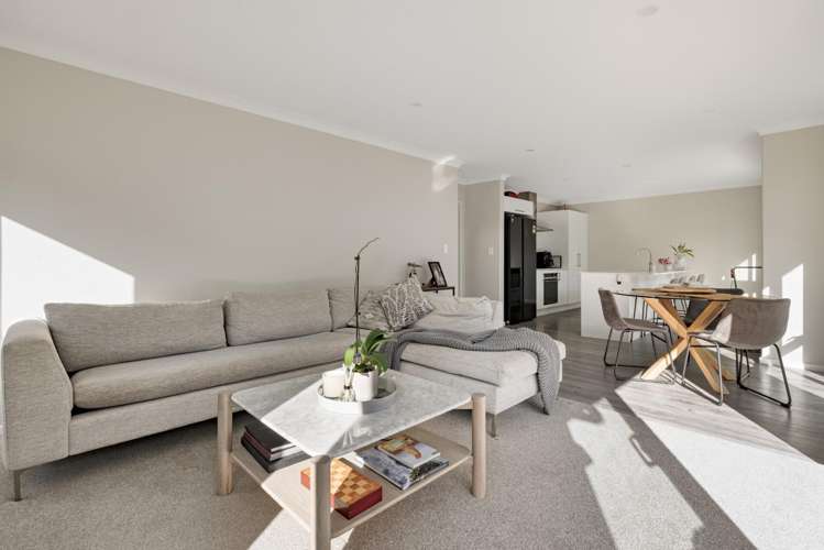 3 Tractor Way Papamoa_5