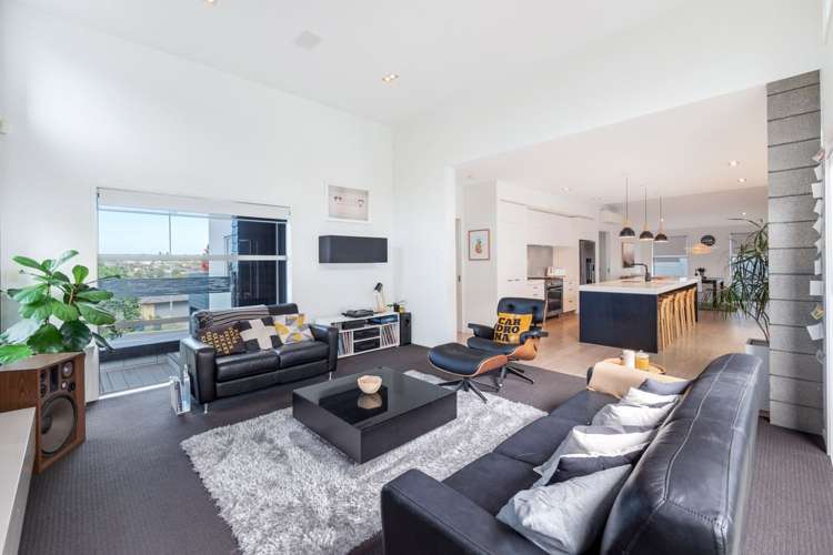 64 Lake Panorama Drive Henderson_5