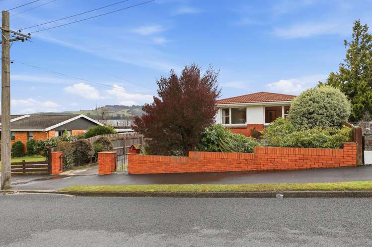 8 Bell Crescent Concord_13