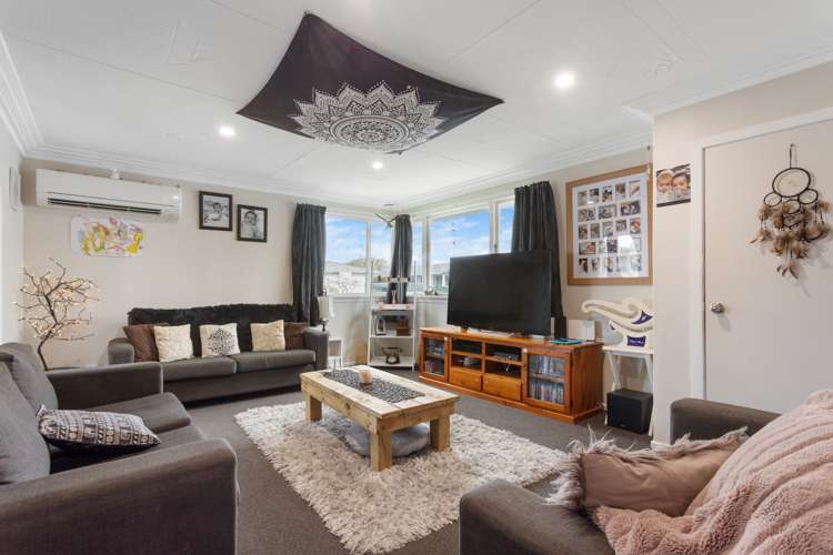 14 Waiau Crescent Kingswell_6