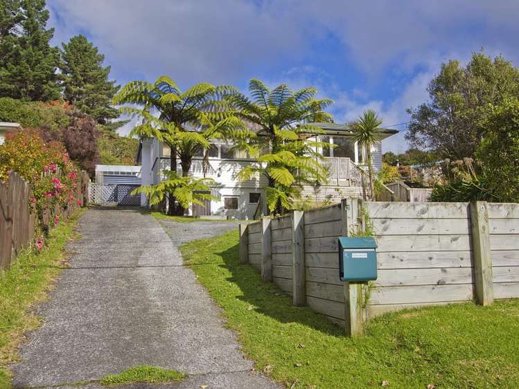 37 Fraser Street Wainuiomata_19