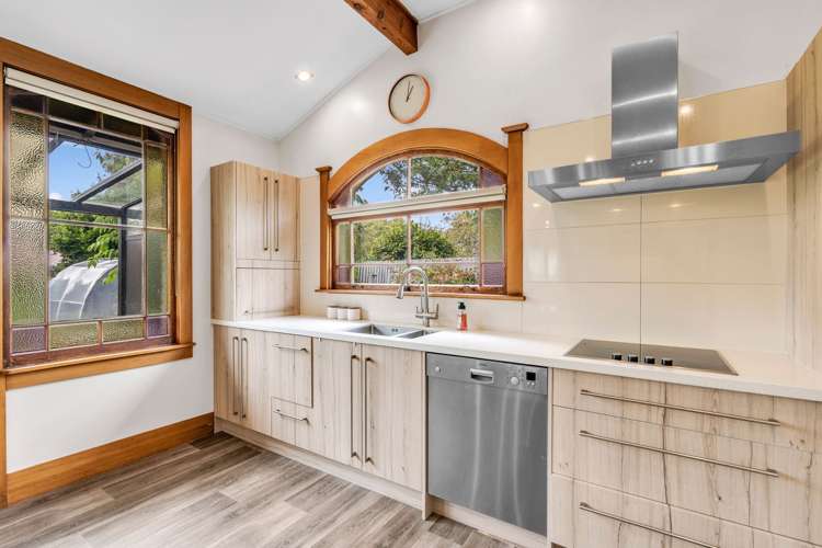 54 Earnslaw Street Avenal_17