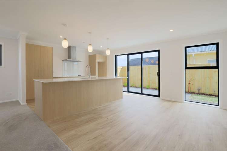 743 Fergusson Drive_5