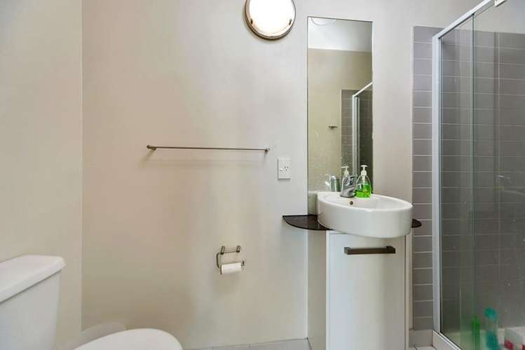 1323/10 Waterloo Quadrant Auckland Central_5