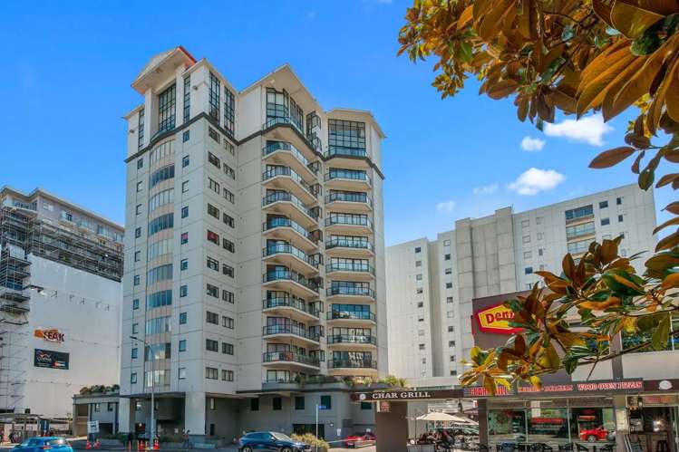 8D/117 Victoria Street West_0