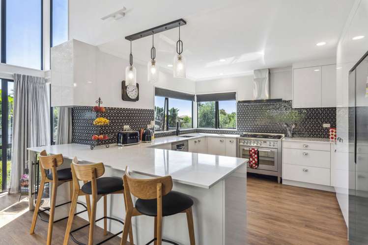 41 Quadrant Heights Paraparaumu_10