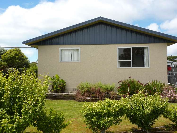 2 Martin Place Carters Beach_21