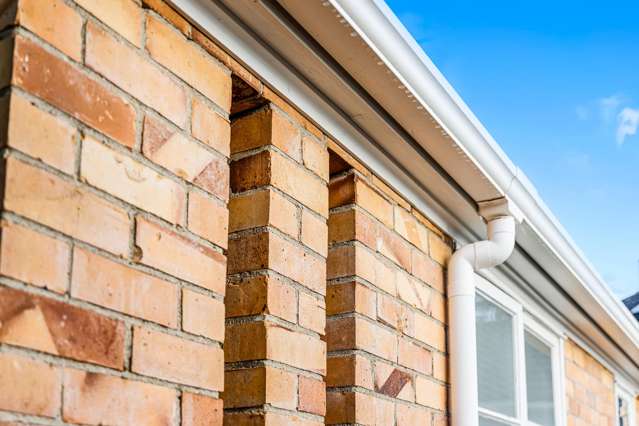 1/5 Lister Street Point Chevalier_2