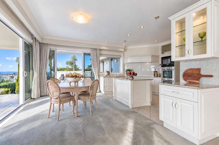 16 Te Akau Cresent Half Moon Bay_16