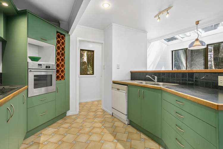 10 Arama Avenue Titirangi_6