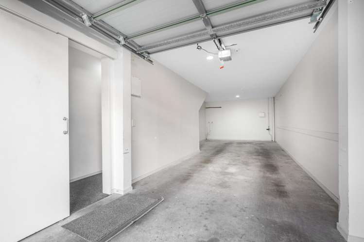 28/10 Ruru Street Eden Terrace_11