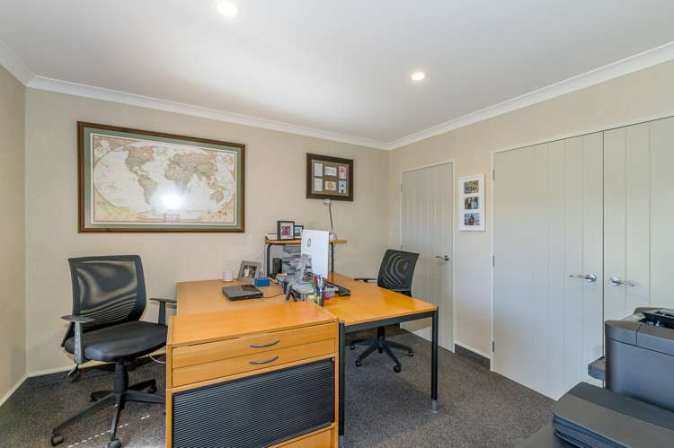 33 Eucalyptus Way Paraparaumu_16