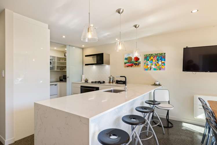 200 Kennedys Bush Road Kennedys Bush_5