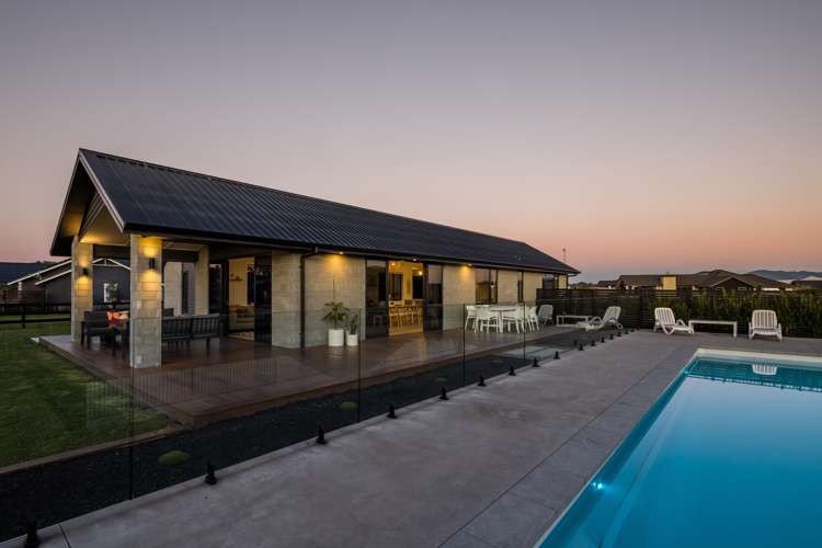 49 Mike Smith Drive Cambridge_18