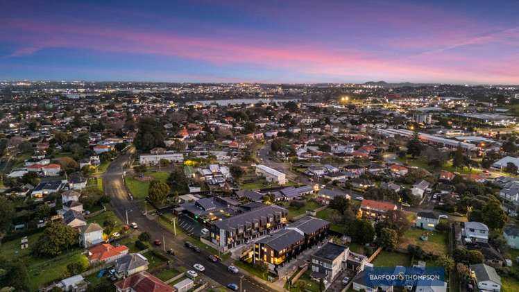 4/53 Court Crescent_2