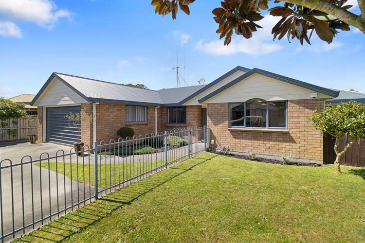 38 Diomede Glade Flagstaff_14