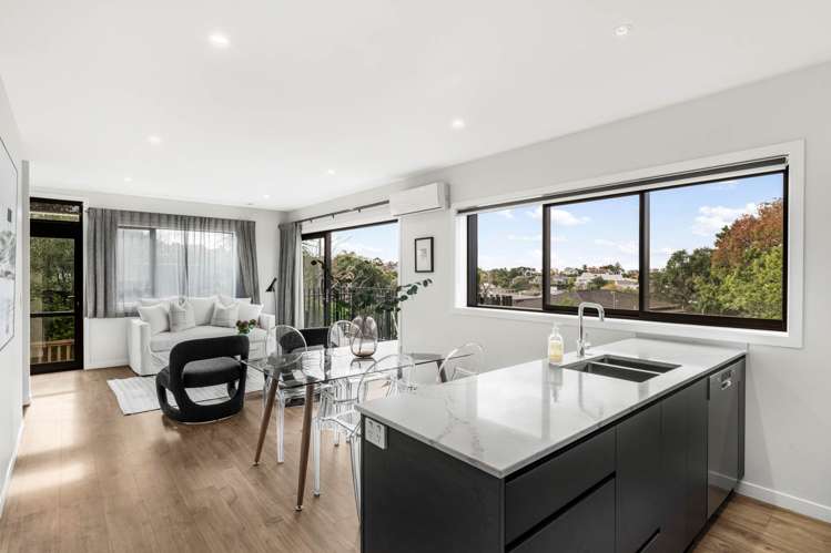 1/805 Riddell Road_5