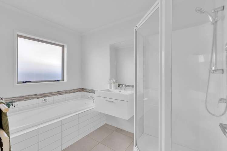 17 Wessex Place Rototuna North_17