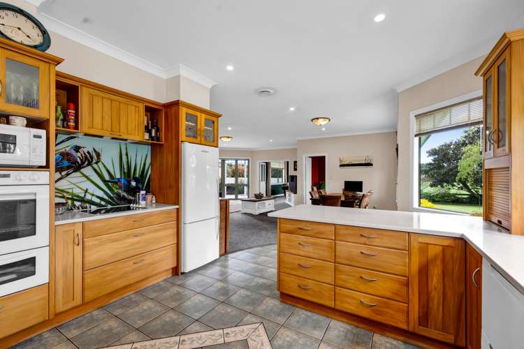 484 Corbett Road Lepperton_10