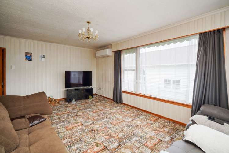 77A Lowe Street Avenal_5