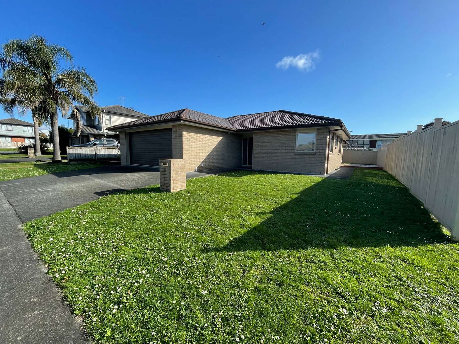 35 Riverglade Parkway Te Atatu South_0