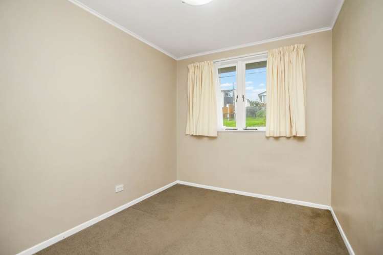 17 Kelwyn Road Kelston_5