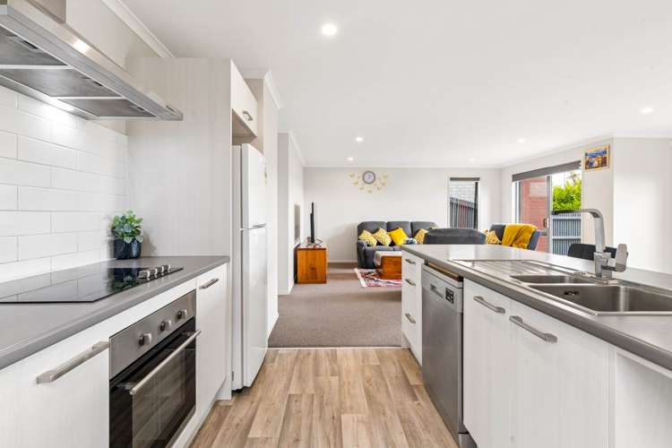 17 Waharau Lane Ramarama_4