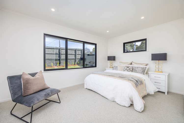 1/53 Raleigh Road Northcote_10