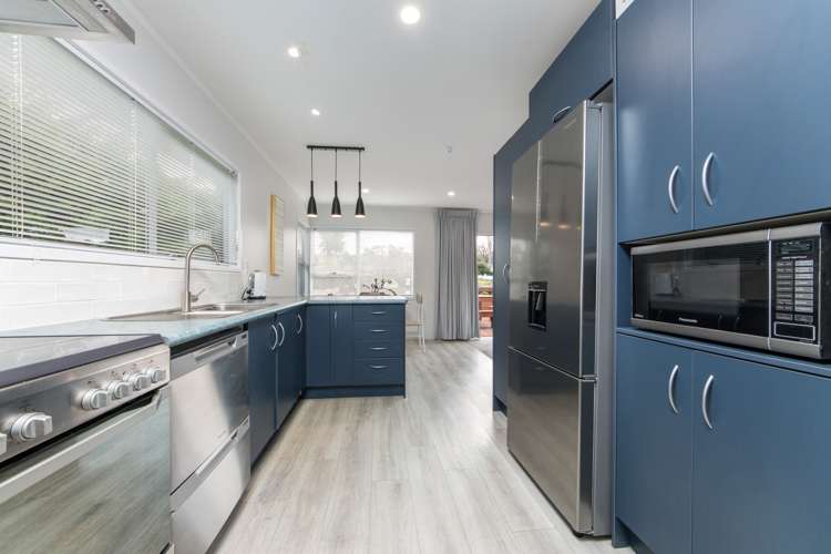 44 Zita Maria Drive Massey_8