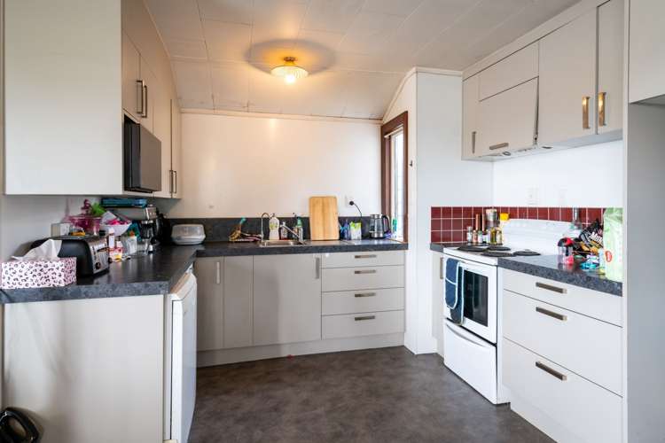 1 Hazel Avenue Caversham_5