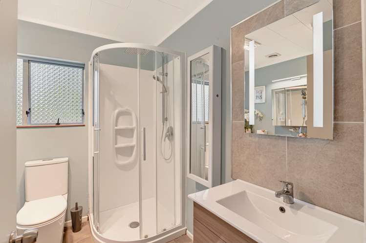 21A Carlton Terrace Westown_12