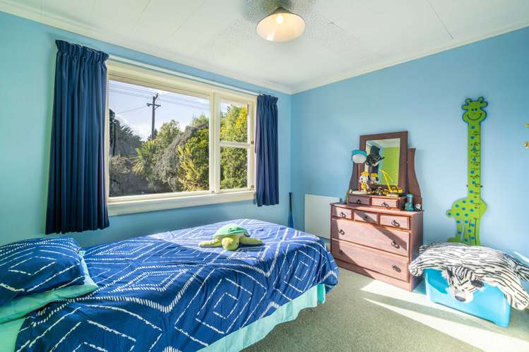 34 Grant Road Otatara_12