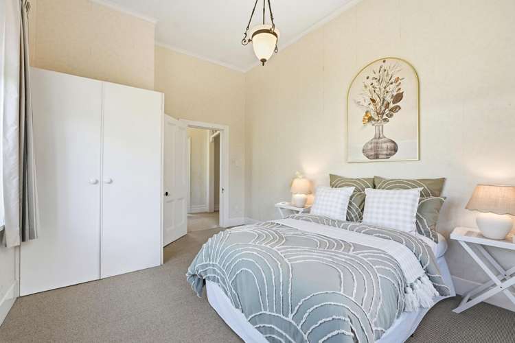 80 Great North Road St Johns Hill_20