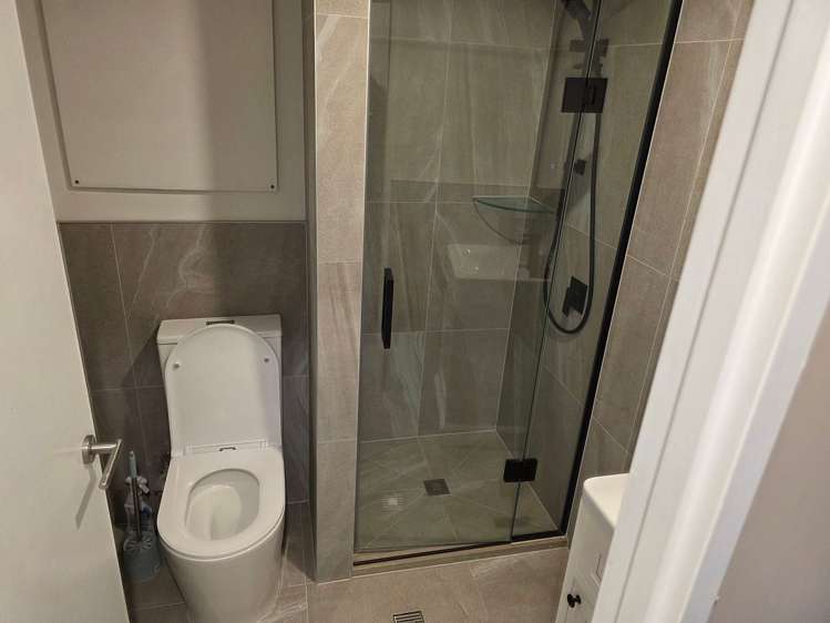 5F/8 Bankside Street Auckland Central_9