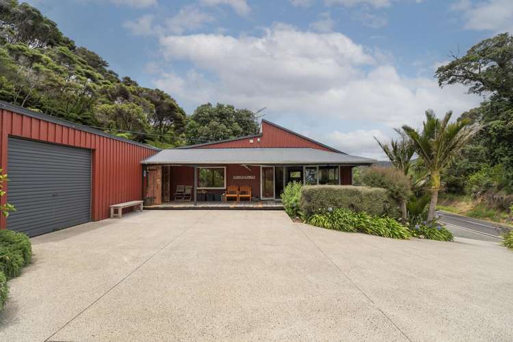 1116 - 1118 Colville Road_5
