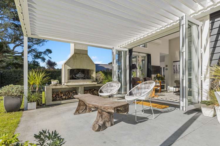 32 Awanui Crescent Matakana_8