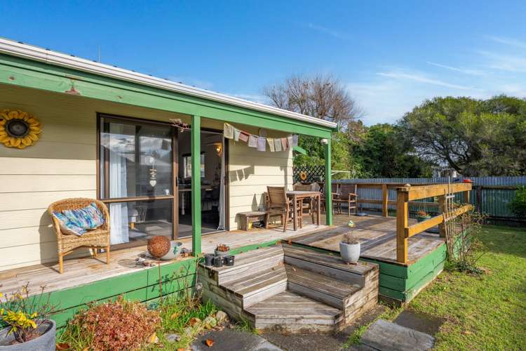 83 Norfolk Crescent Otaki Beach_4