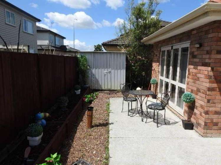 37 Agapanthus Place Flat Bush_5